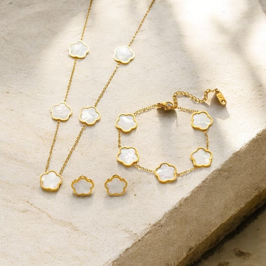Necklace Set