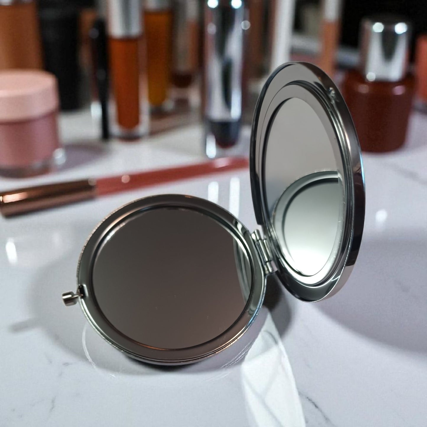 Compact Mirror