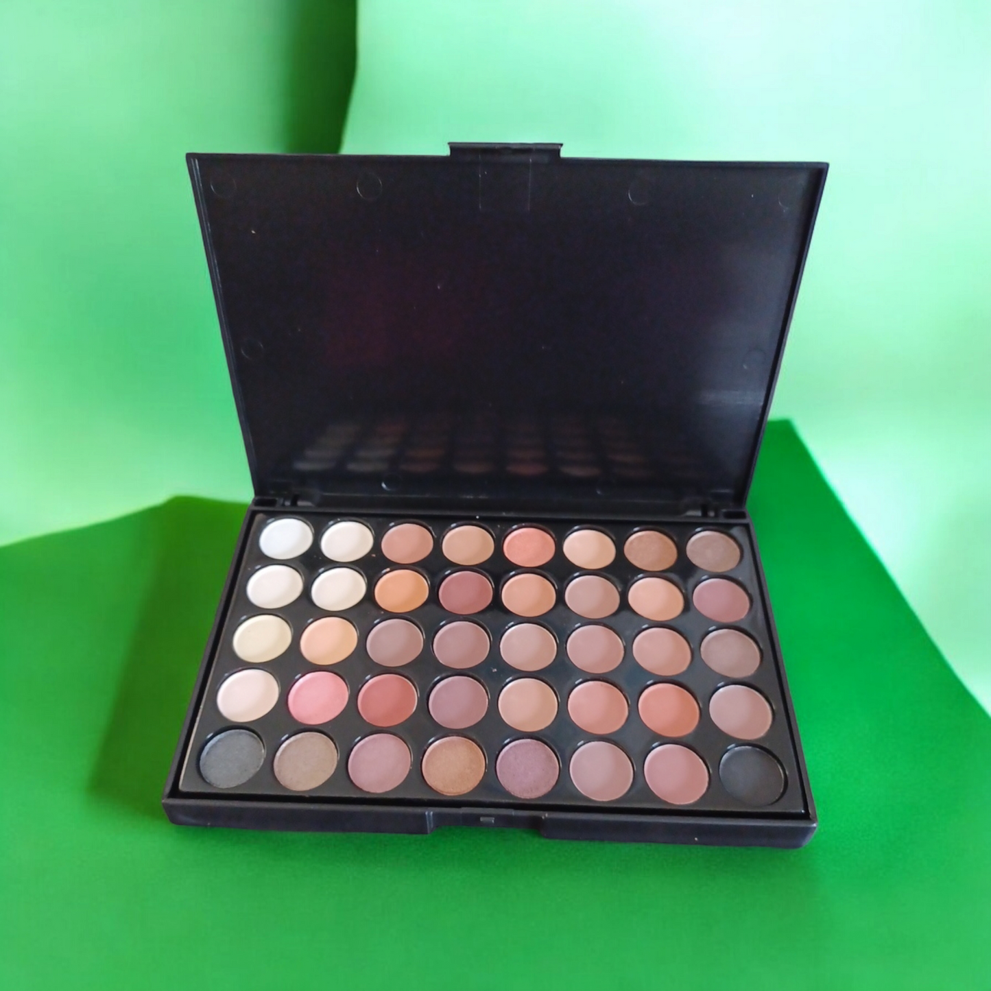 Eyeshadow Compact Pallette