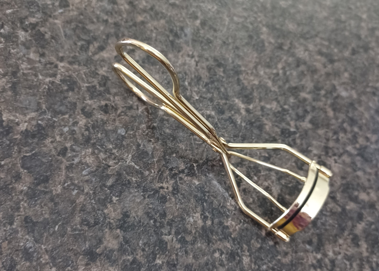 Eyelash Curler