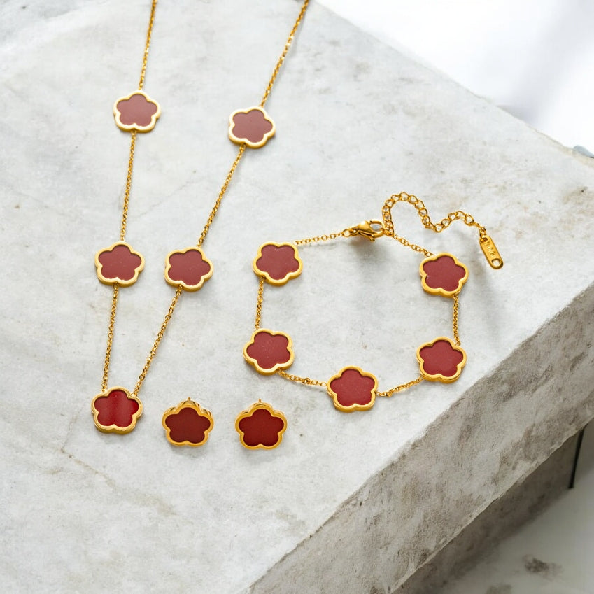 Necklace Set